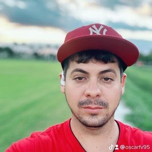 Meet your Posher, Oscar luis